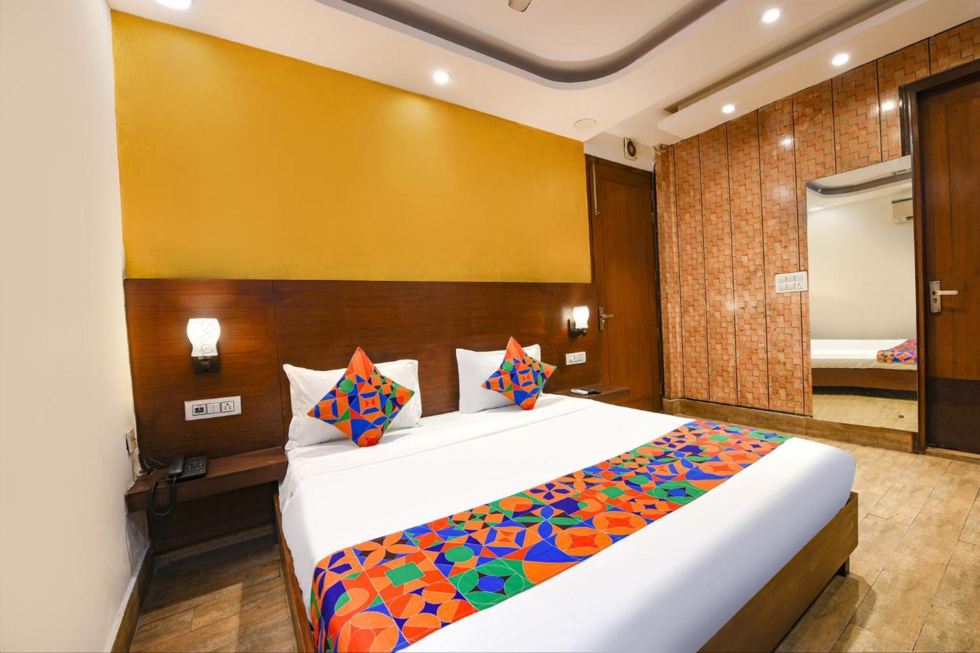 Fabhotel Under Bridge Nowe Delhi Zewnętrze zdjęcie