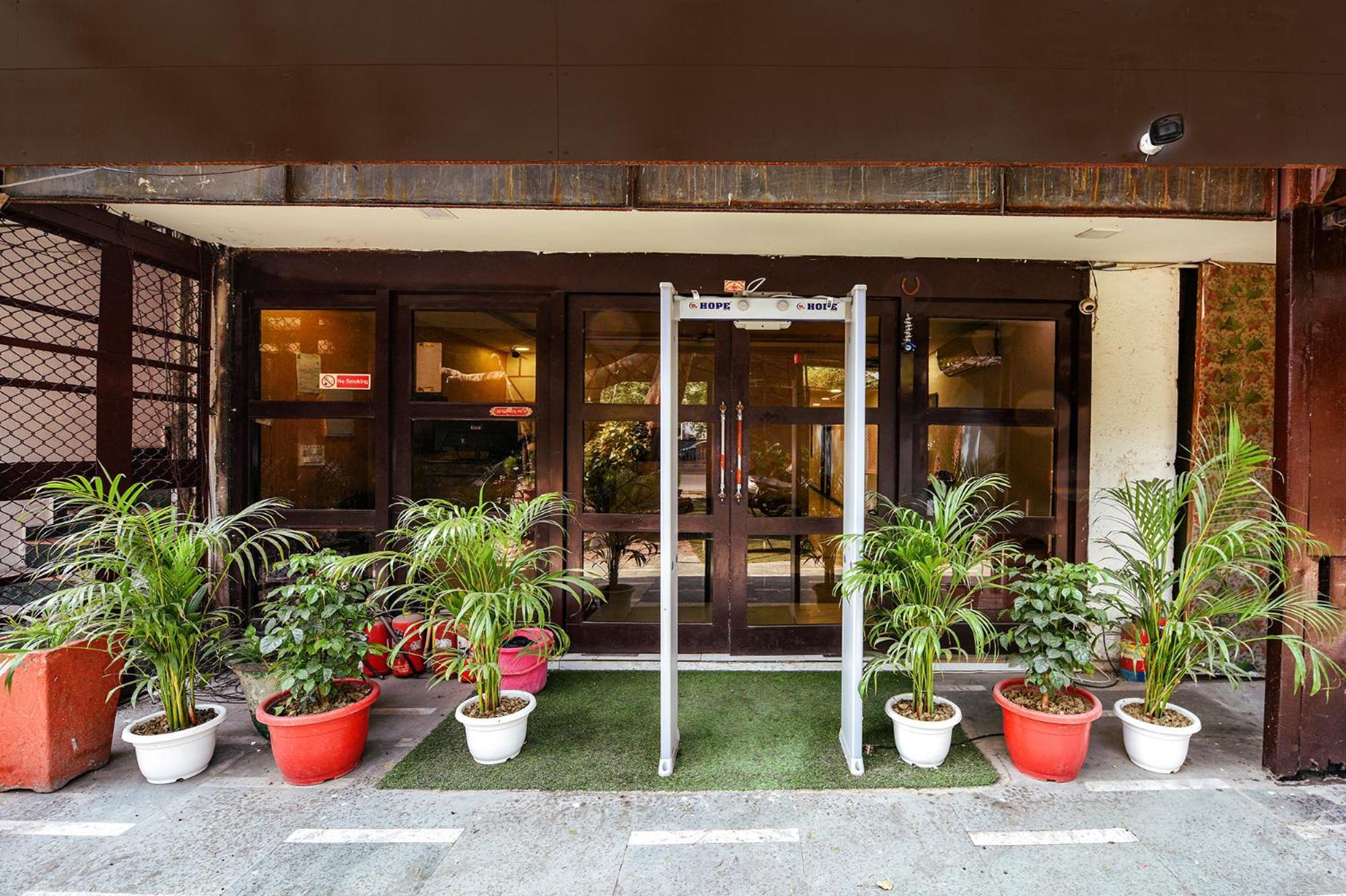 Fabhotel Under Bridge Nowe Delhi Zewnętrze zdjęcie