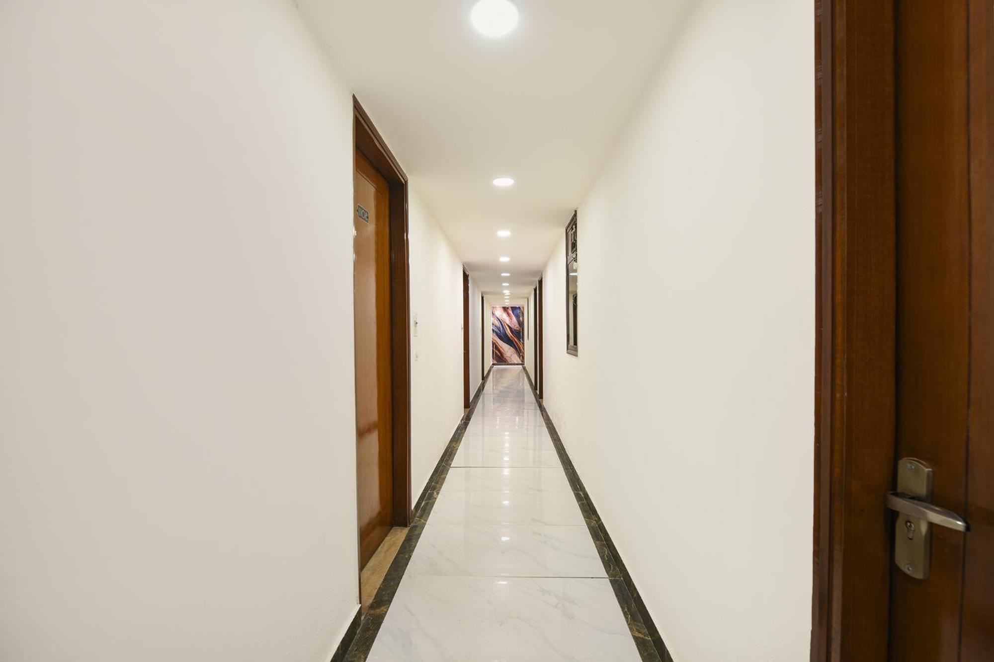 Fabhotel Under Bridge Nowe Delhi Zewnętrze zdjęcie